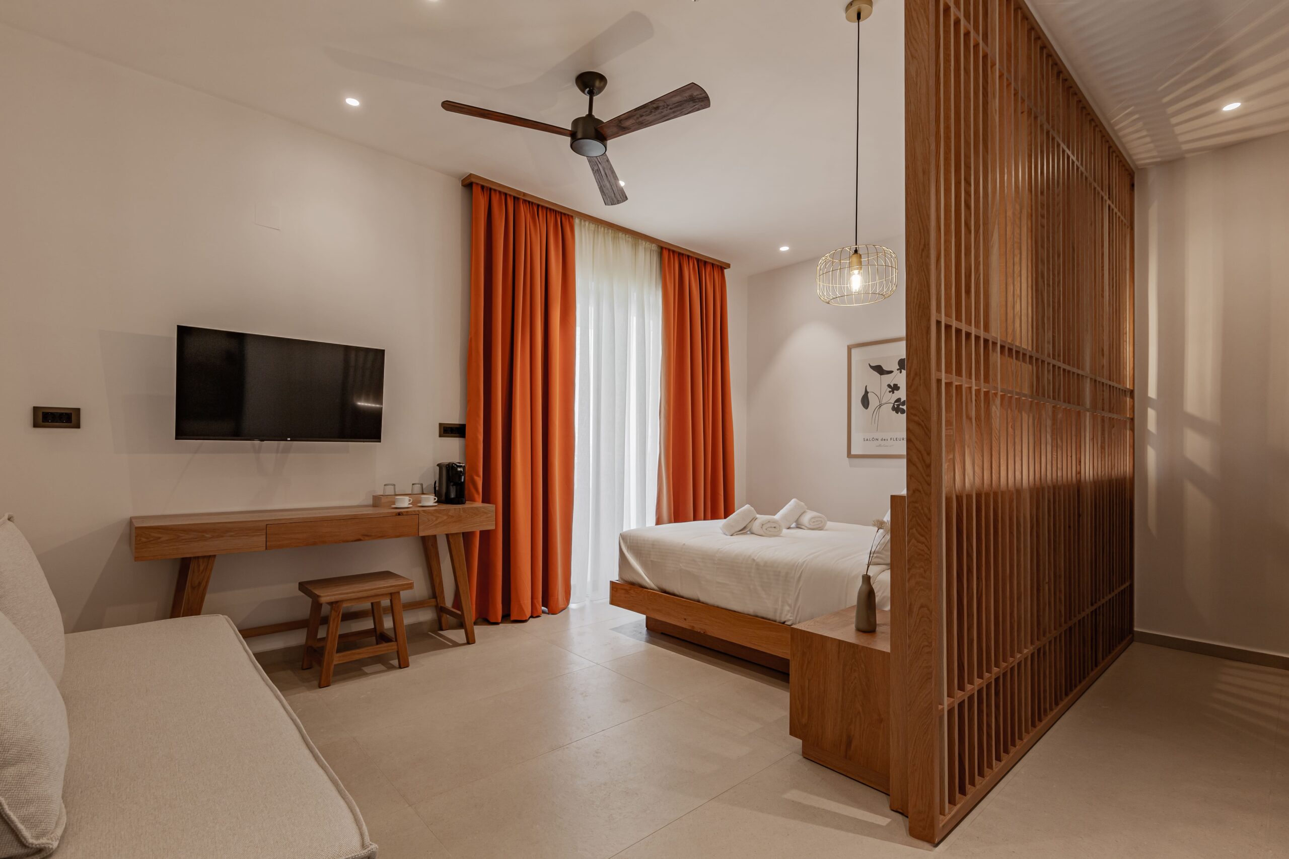 Enjoy a comfortable stay in Kissamos with cozy rooms and warm hospitality