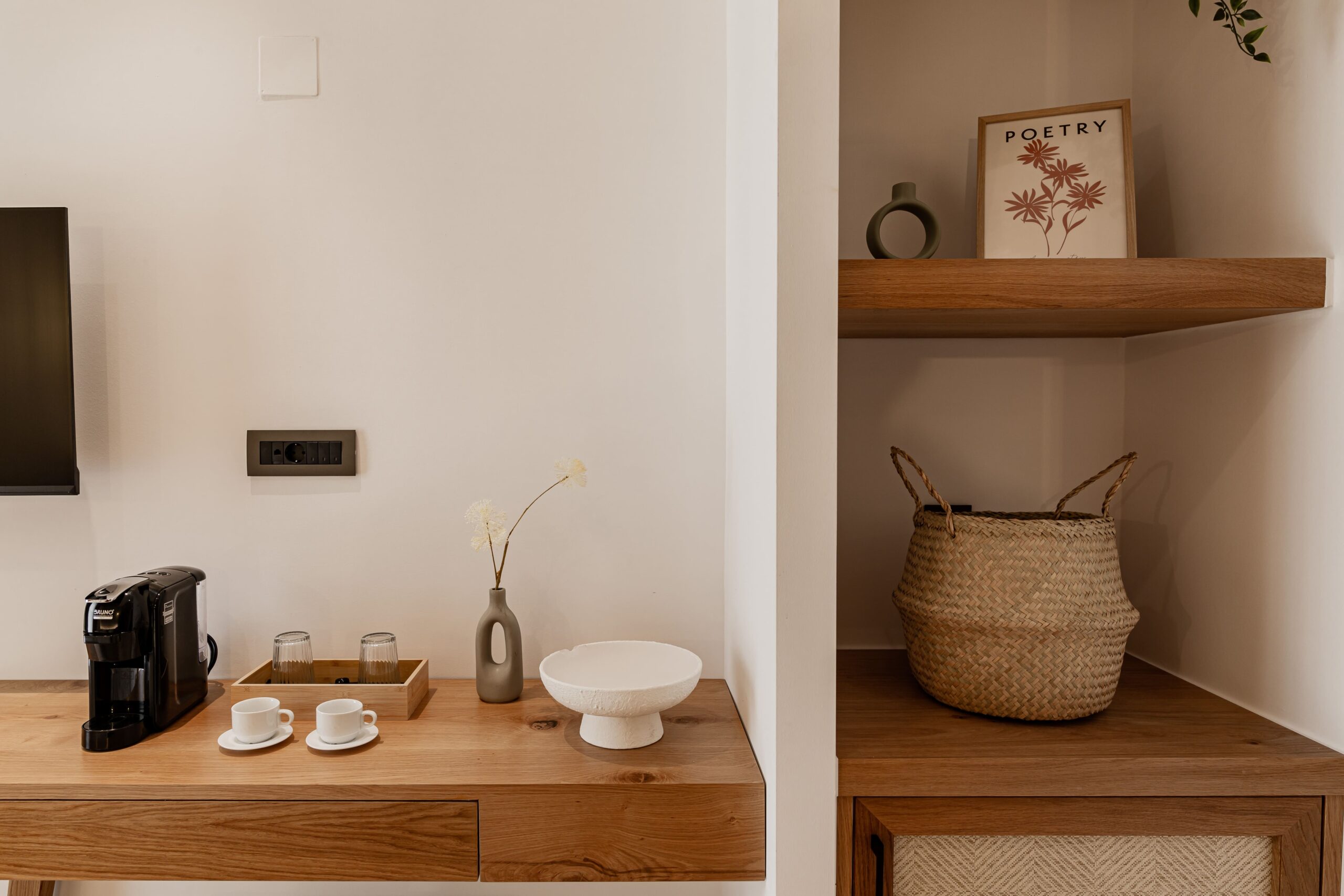 Cozy and stylish suite with comfortable furnishings and natural light