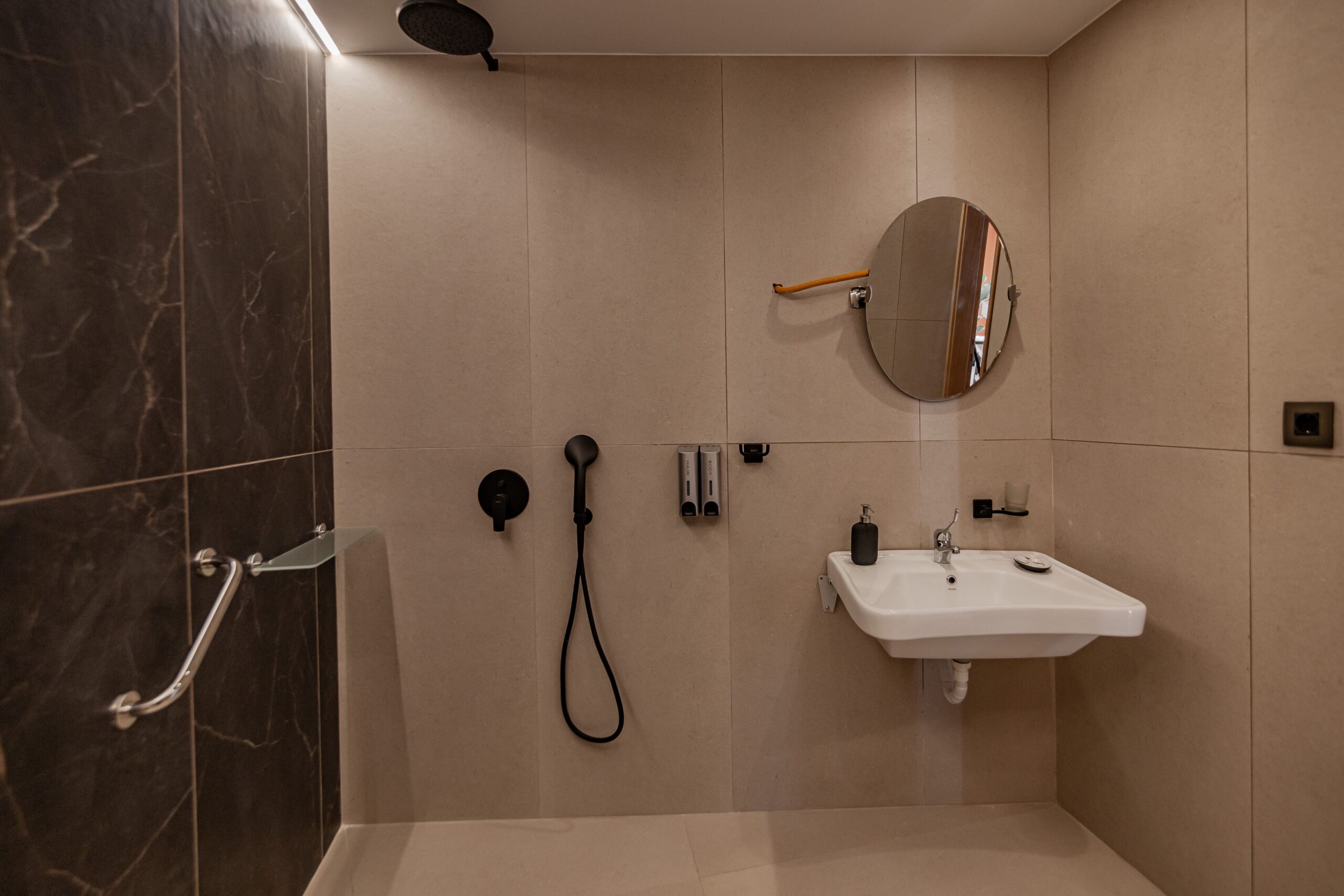 Barrier-free accommodation offering a comfortable and independent stay